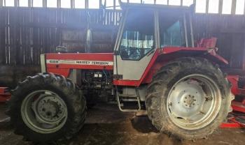 Massey Ferguson 699