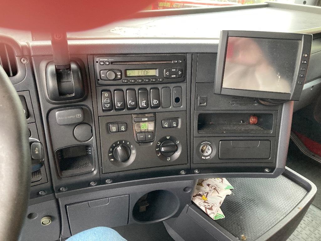Scania R 420 Vetopöytäautot
