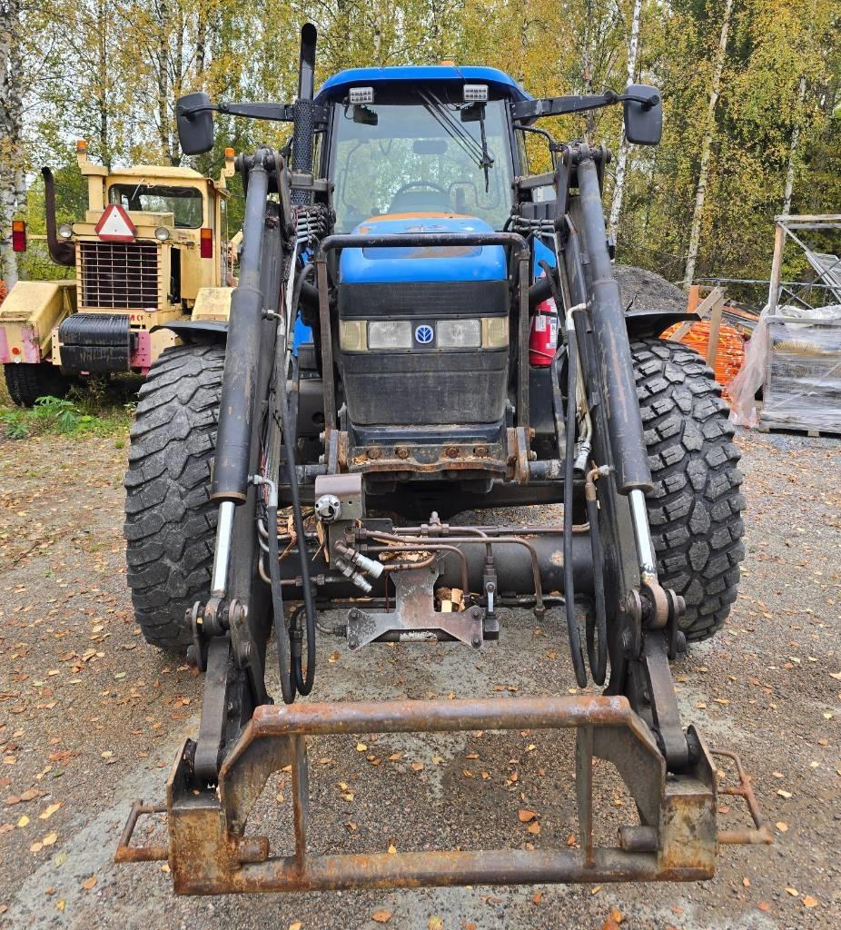 New Holland TM 120 Traktorit