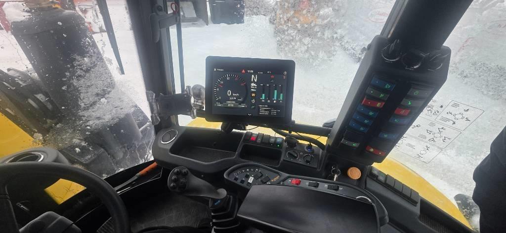 Lännen 8600 M Kaivurikuormaajat