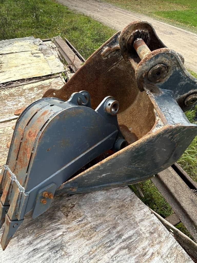 Sunward SWE 90 E Midikaivukoneet 7t - 12t