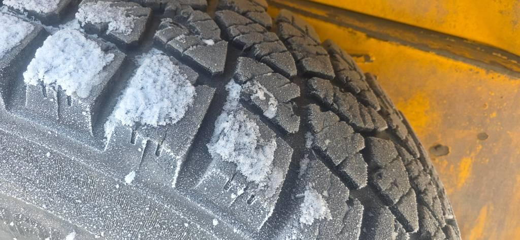 JCB 427 HT Pyöräkuormaajat