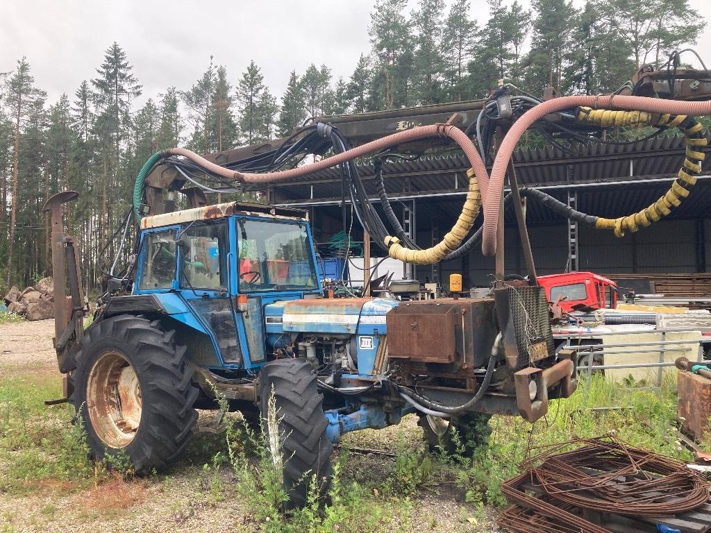 Ford 560 560 Traktorit