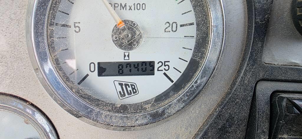 JCB 4 CX Kaivurikuormaajat