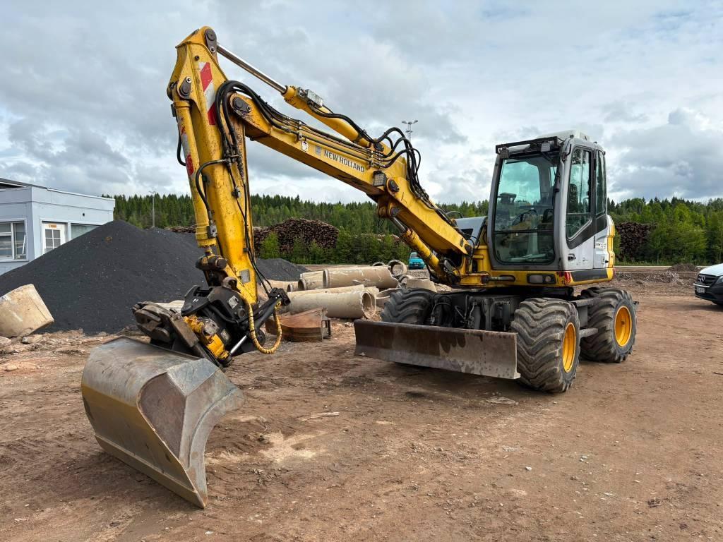New Holland MH 2.6 Pyöräkaivukoneet