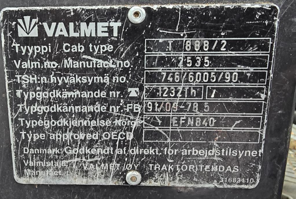Valmet 6300 Traktorit