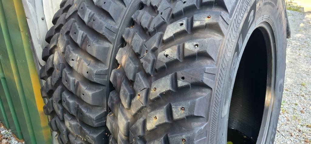 Lännen 8800 G Ratavarustuksella Kaivurikuormaajat