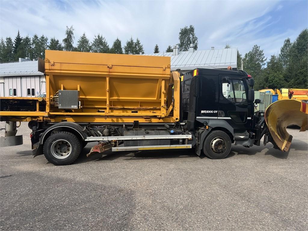 Volvo FL7 260 Vaihtolava-autot