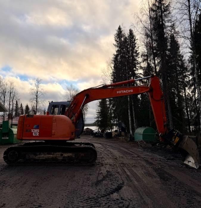 Hitachi EX 135 USR Telakaivukoneet