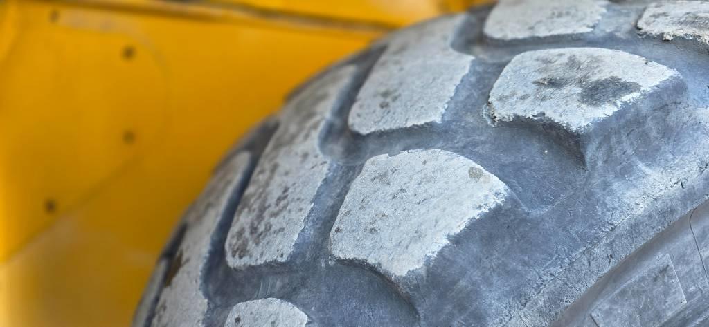 Volvo L 220 G Pyöräkuormaajat