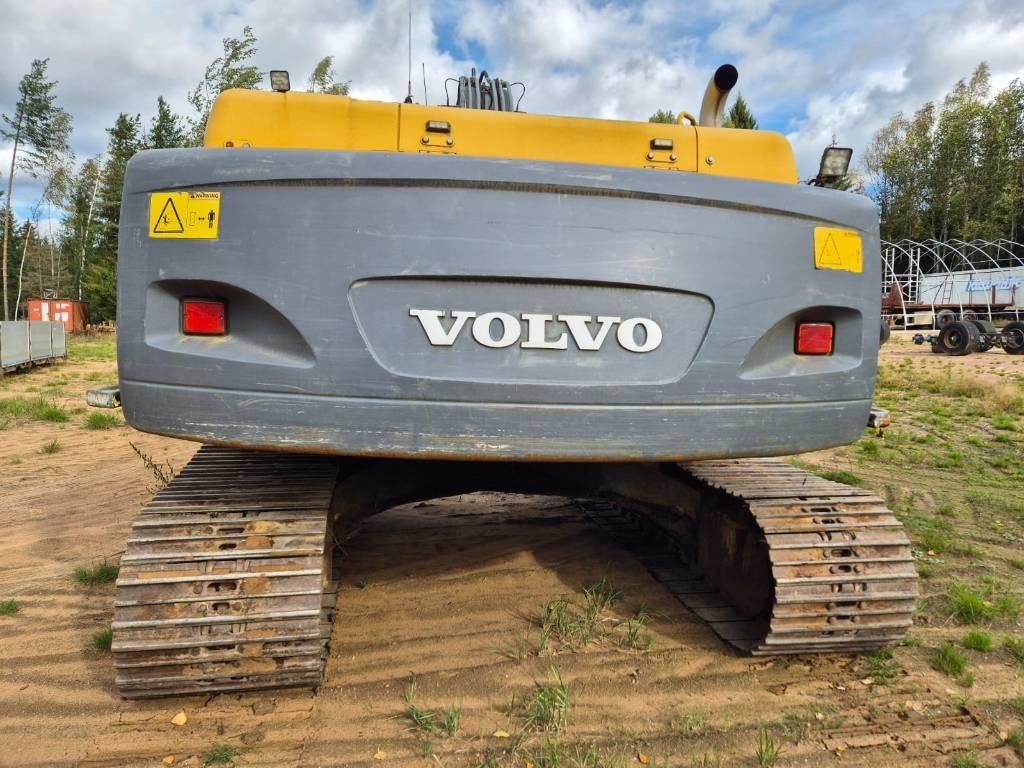 Volvo EC 240 B LC Telakaivukoneet