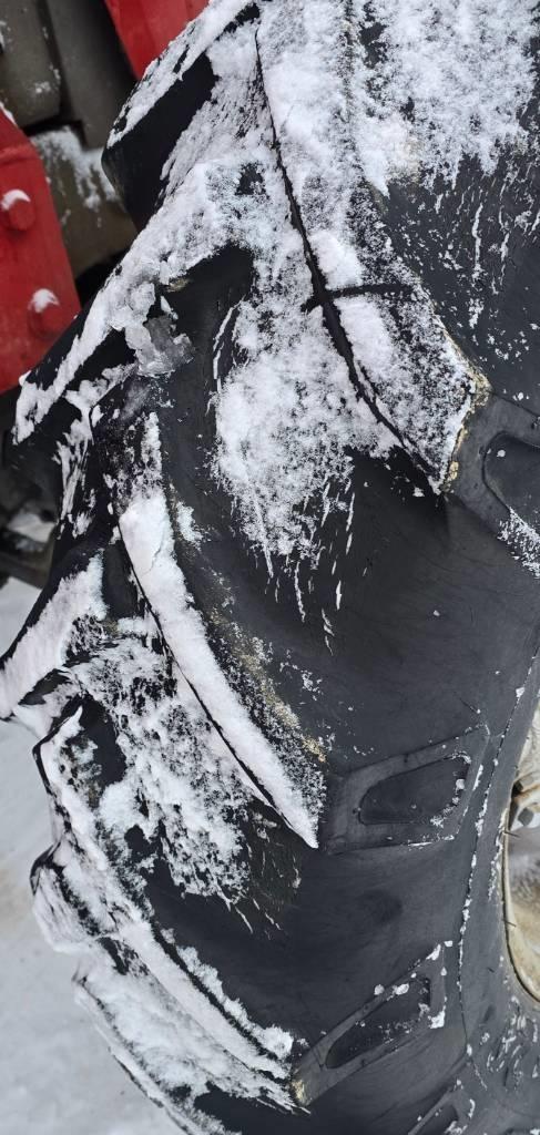 Massey Ferguson 595 turbo Traktorit