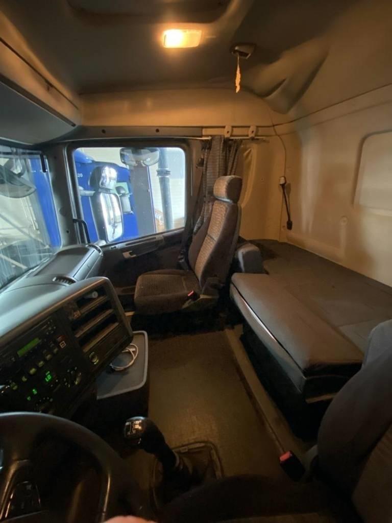 Scania R 16 Puuautot