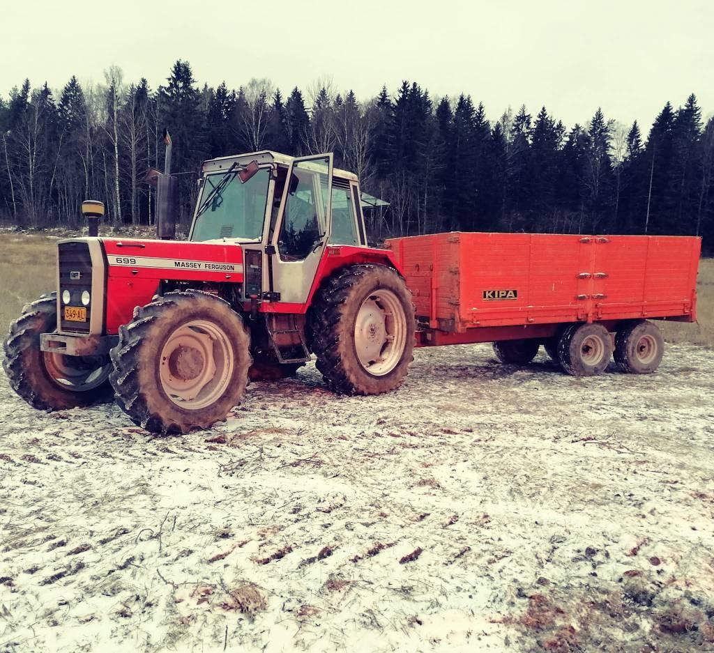 Massey Ferguson 699 varustepaketilla Traktorit