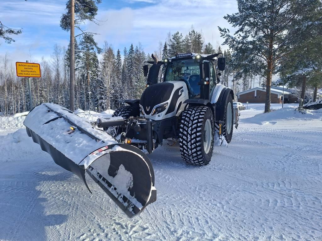 Valtra T 194 Traktorit
