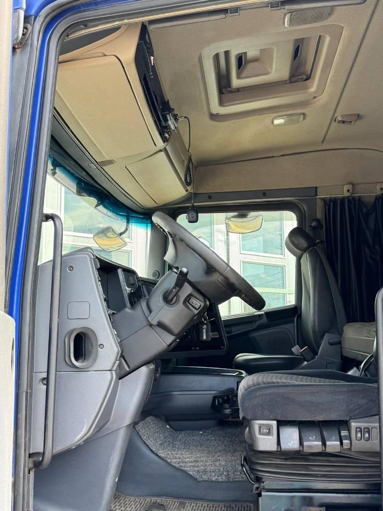 Scania R 420 Vetopöytäautot