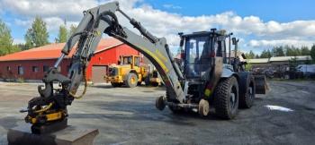 Lännen 8800 G Ratavarustuksella