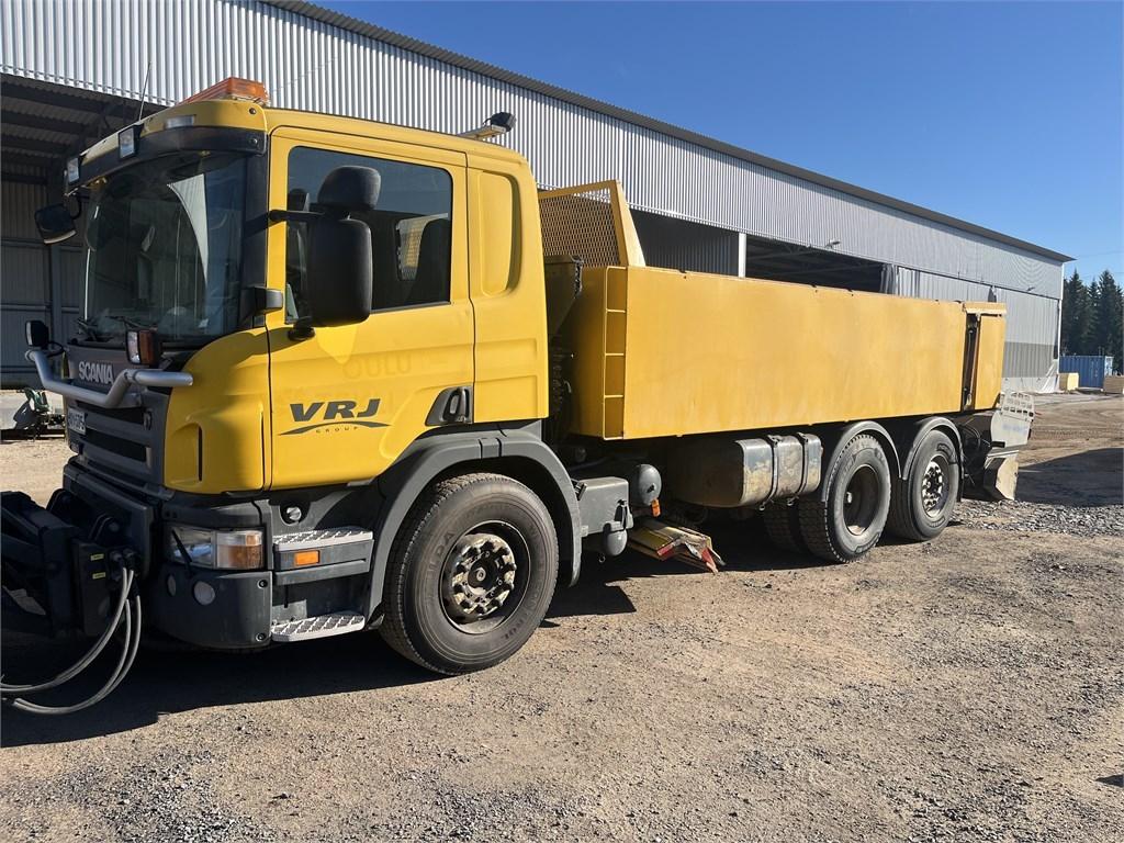 Scania P 380 Tienhoitoauto Sora- ja kippiautot