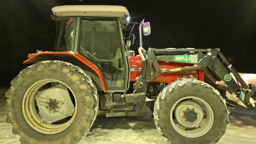 Massey Ferguson 4270 Traktorit