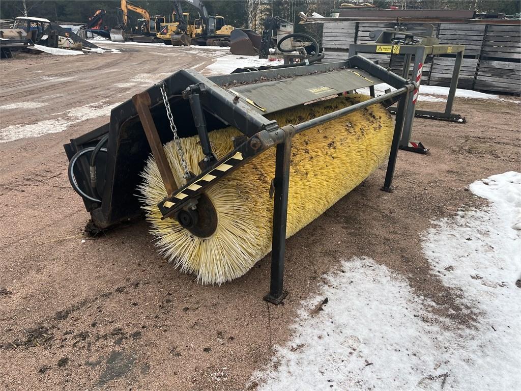 Reko Avoharja Lakaisukoneet