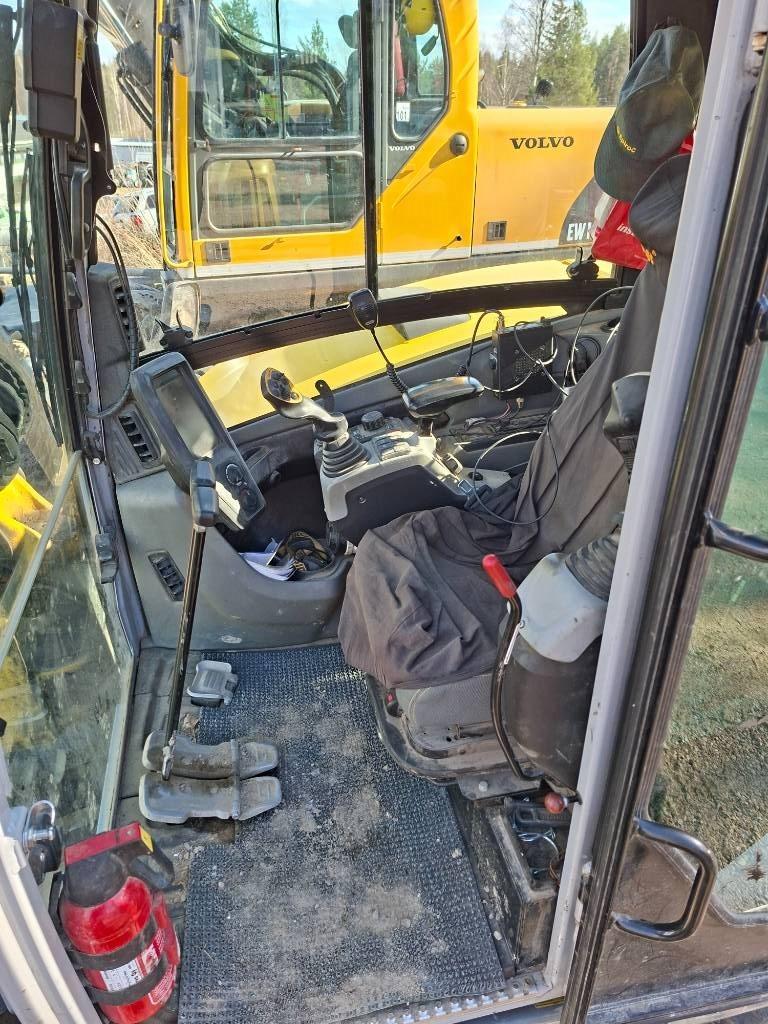 Wacker Neuson EZ 80 Midikaivukoneet 7t - 12t